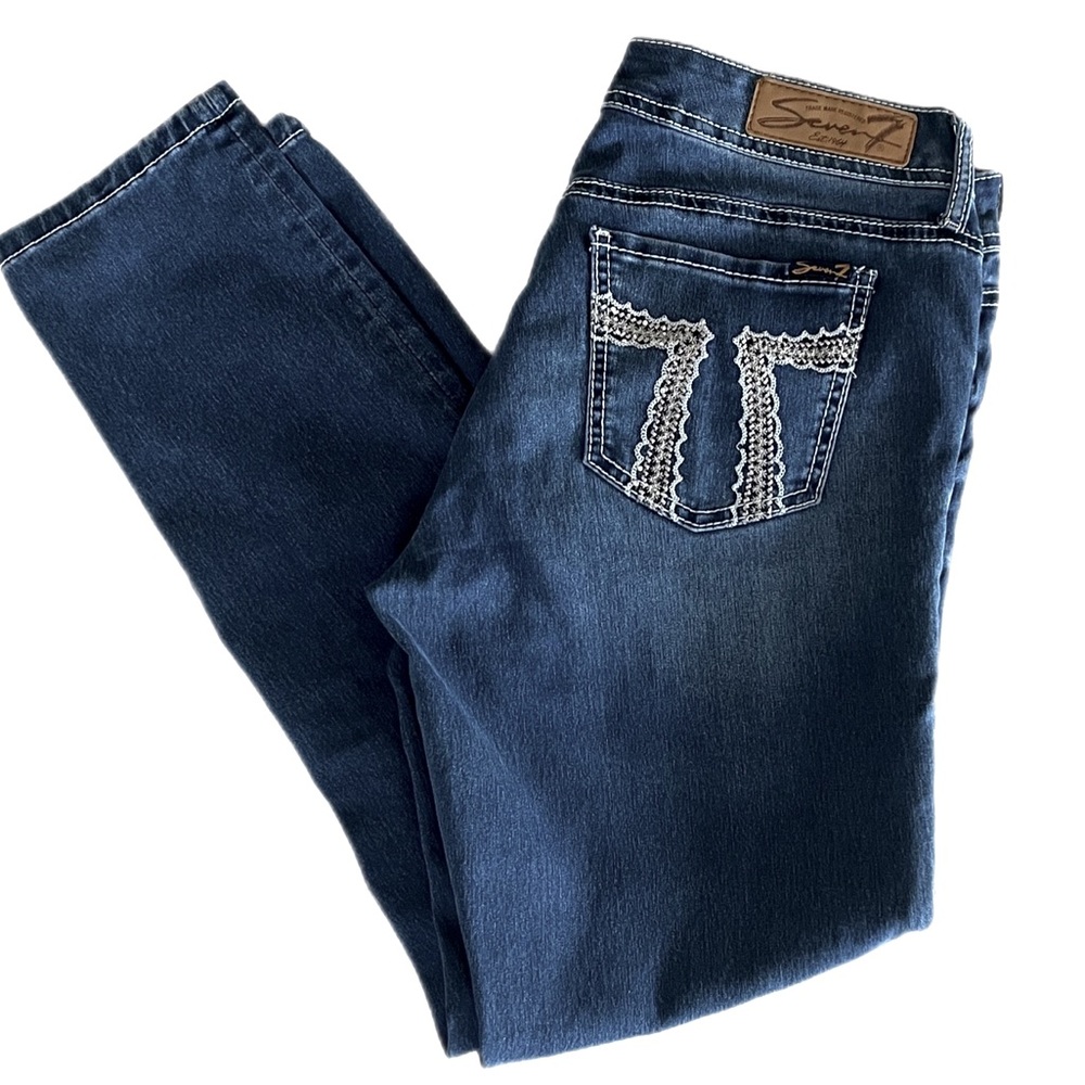 NWOT Seven7 Skinny Jeans Size 8